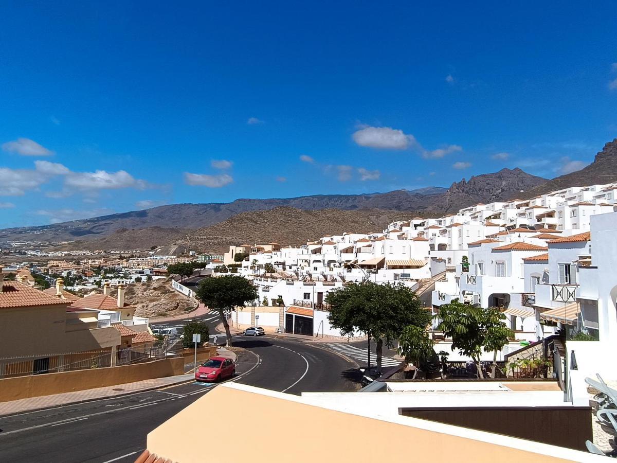 Charming & Sunny Apartment With Ocean View Costa Adeje Dış mekan fotoğraf