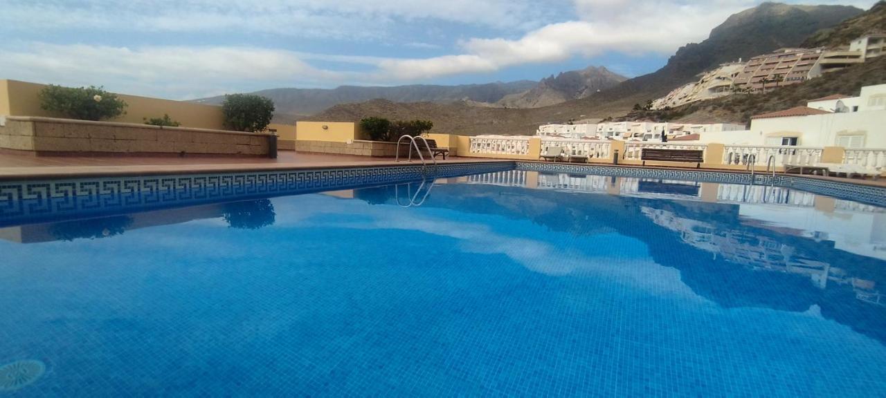 Charming & Sunny Apartment With Ocean View Costa Adeje Dış mekan fotoğraf