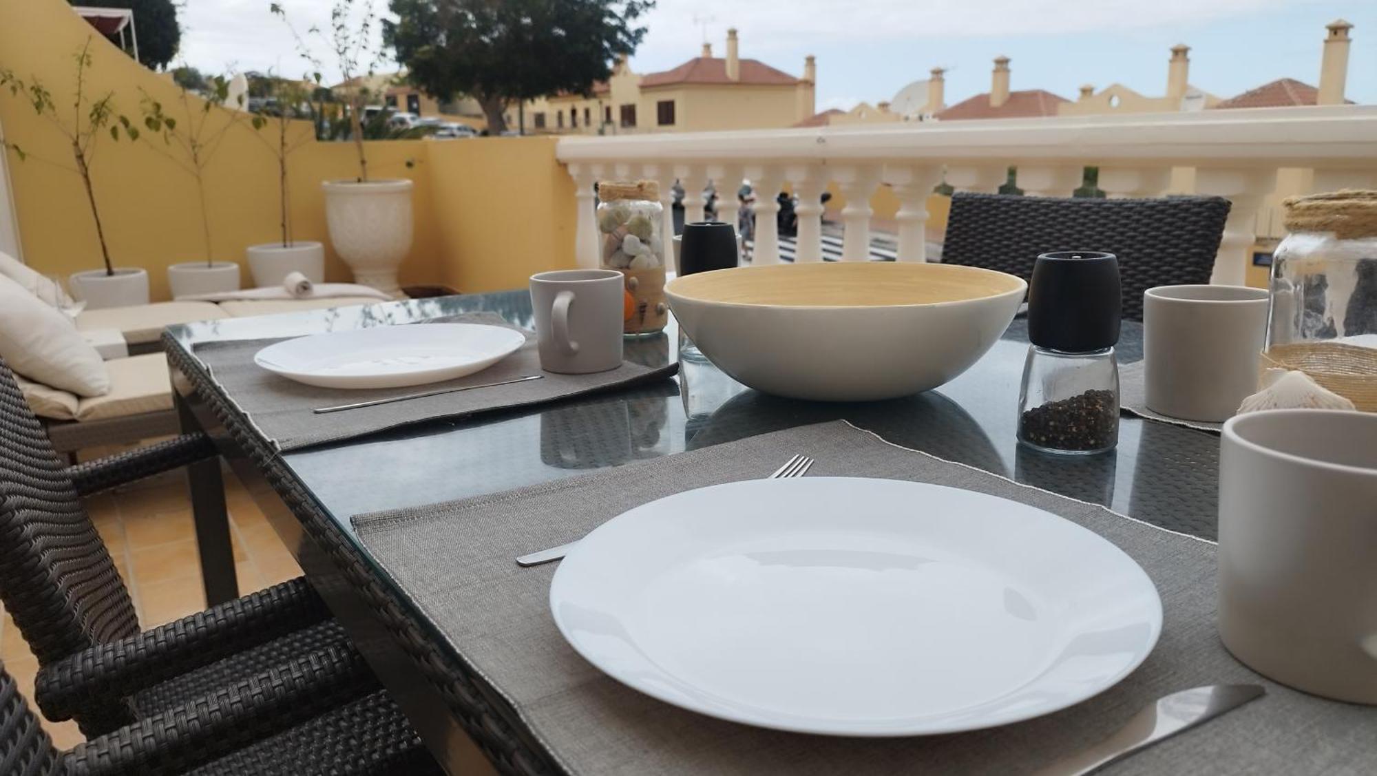 Charming & Sunny Apartment With Ocean View Costa Adeje Dış mekan fotoğraf